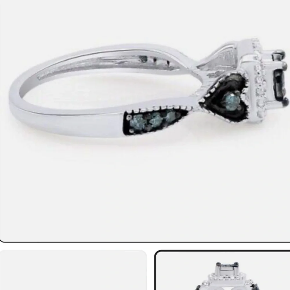 Blue & White Diamond Promise Ring - Picture 12 of 14
